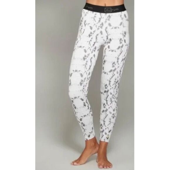 Aurum White Sake Skin Leggings Size XXS - Picture 1 of 7